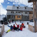 Mit Kindern auf Hütten: Hüttenspaß im Winter