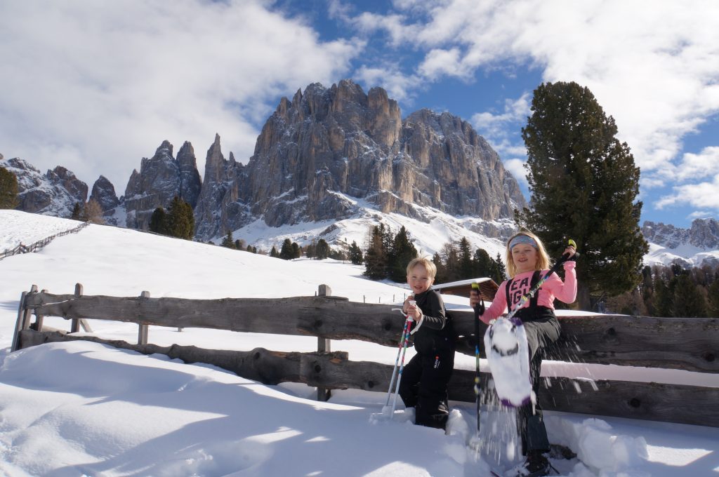 Schneeschuhwandern mit Kindern Rosengarten